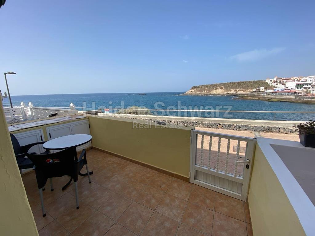 Wohnung direkt am Meer in La Caleta