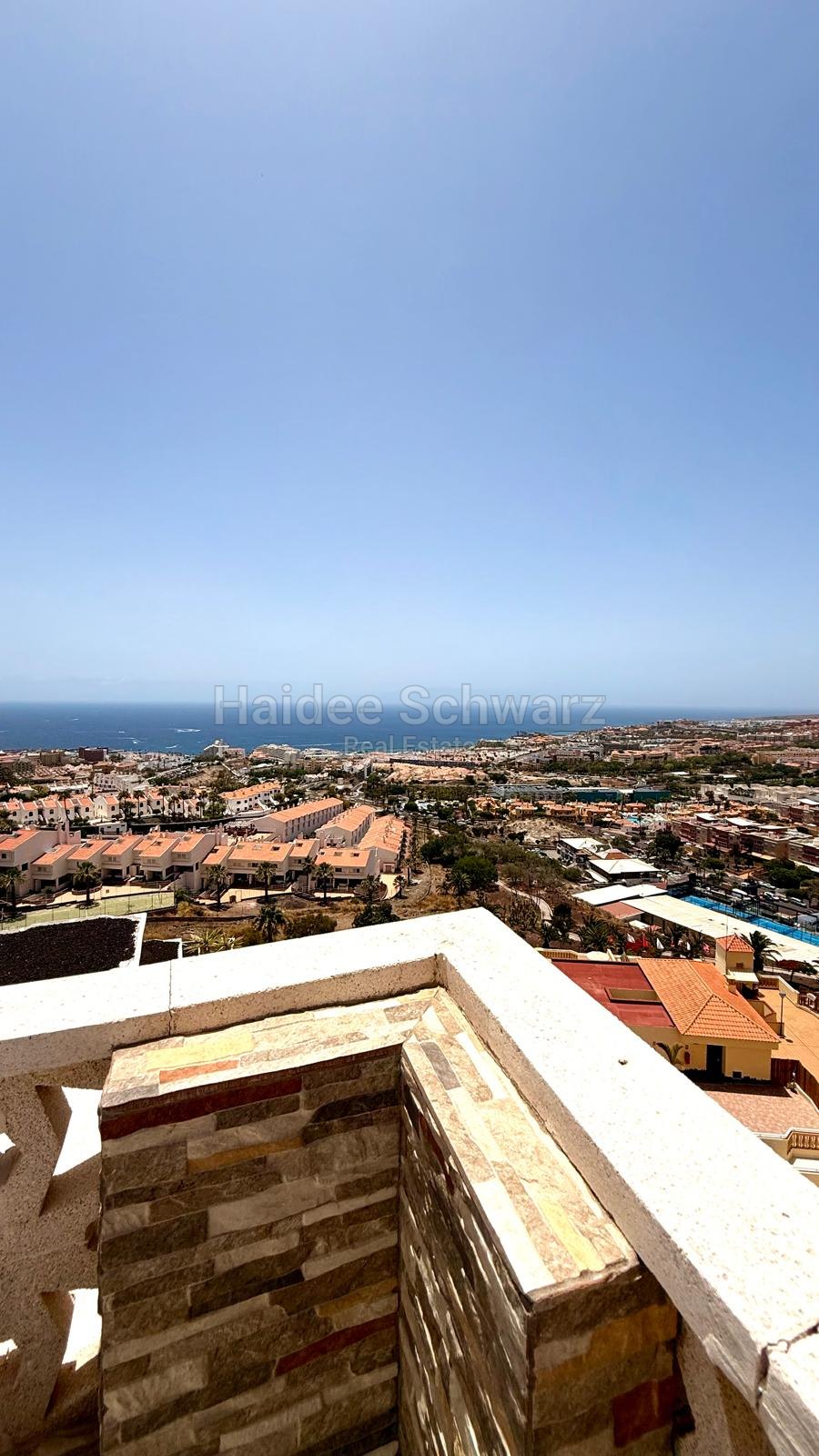 Adosado de 3 dormitorios y 2 baños en Costa Adeje